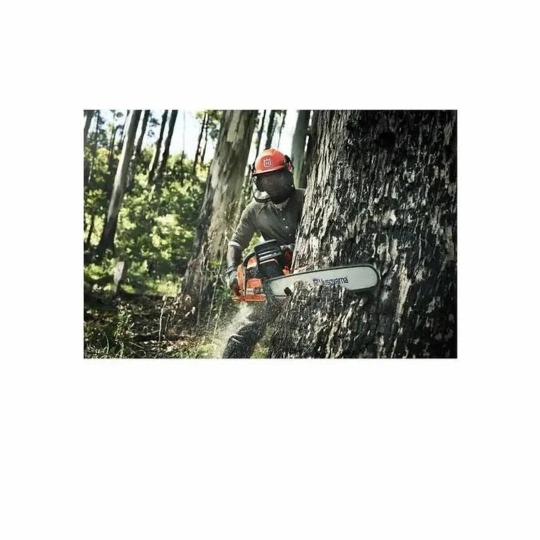 Husqvarna 390 XP 24″ 58GA Gas Chainsaw - image 2
