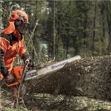 Husqvarna 572 XP 28 Inch Gas Chainsaw .058in Gauge - Bee Worths