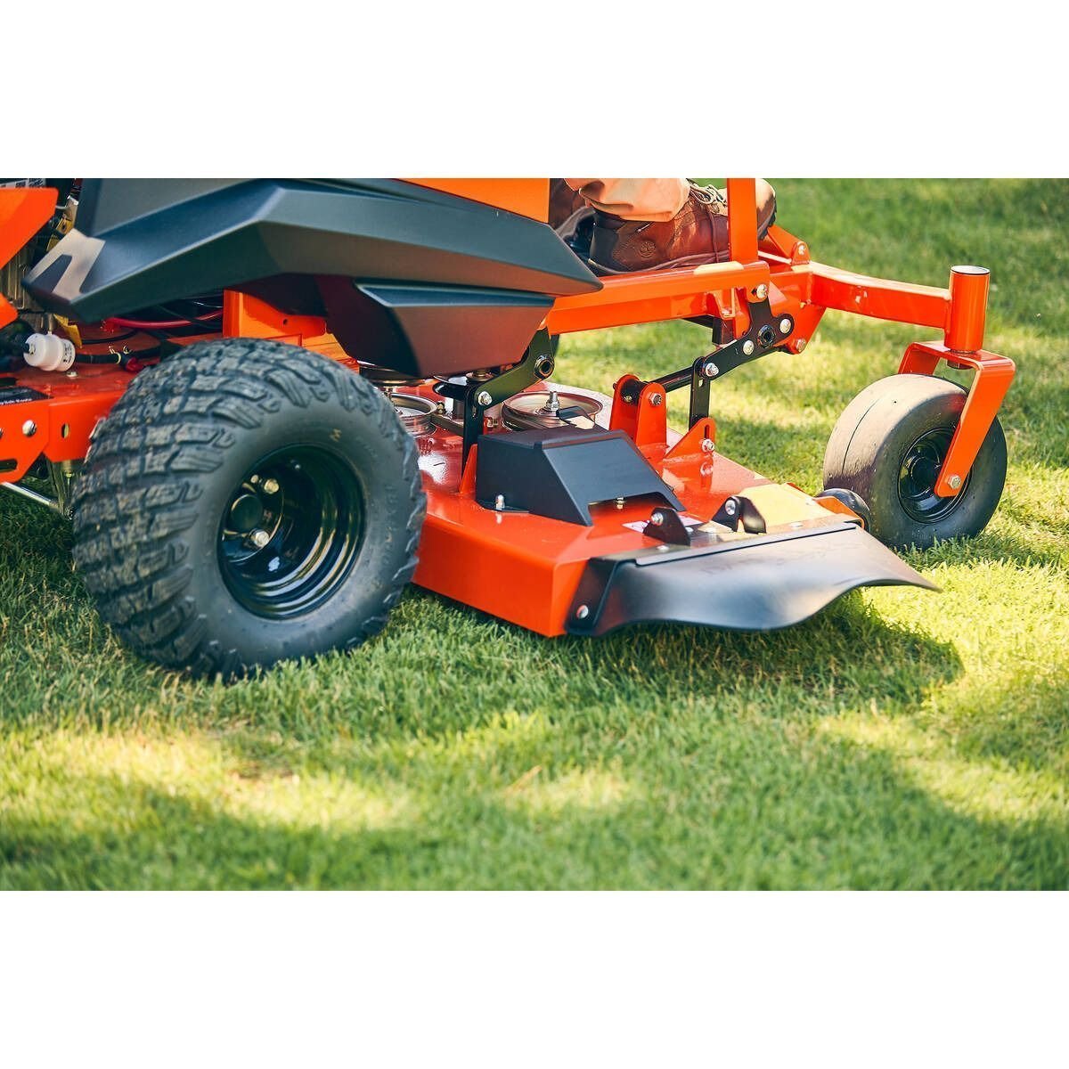 Bad Boy Magnum 54″ 24 HP Gas Zero-Turn Mower - image 2